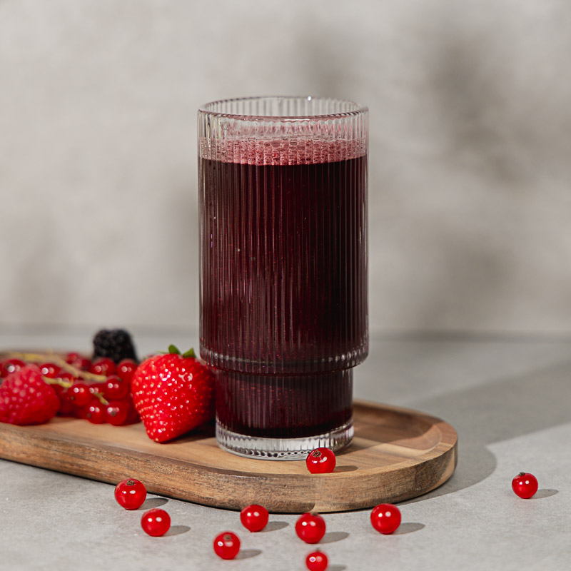 Nahrungsergänzungsmittel fürs Immunsystem: Immunsmoothie mit roten Beeren